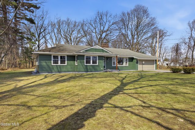19 Park Avenue, Fort Edward, NY 12828