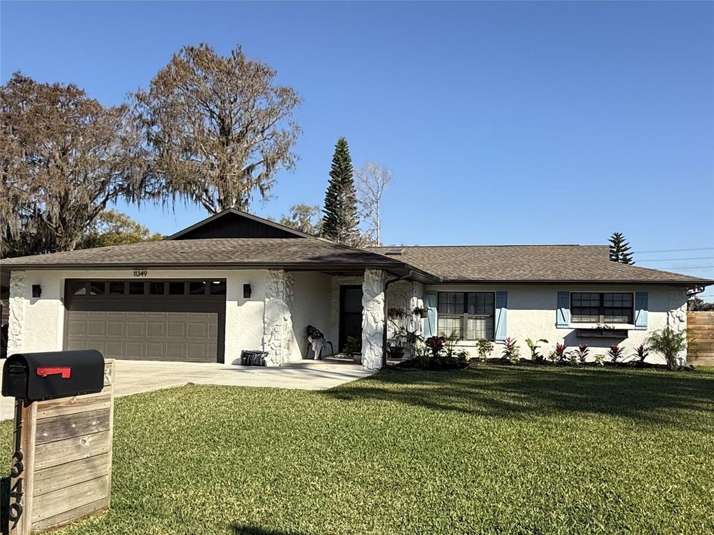 11349 DAVISON LANE, Tavares, FL 32778