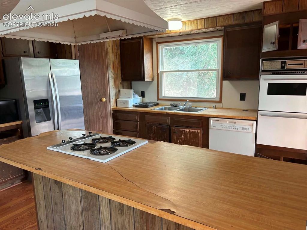 660 M Street, Penrose, CO 81240 — photo 4