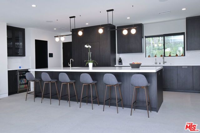 3196 Dona Mema Place, Los Angeles, CA 91604