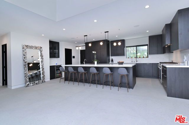 3196 Dona Mema Place, Los Angeles, CA 91604