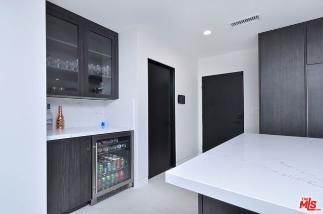 3196 Dona Mema Place, Los Angeles, CA 91604