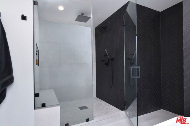 3196 Dona Mema Place, Los Angeles, CA 91604