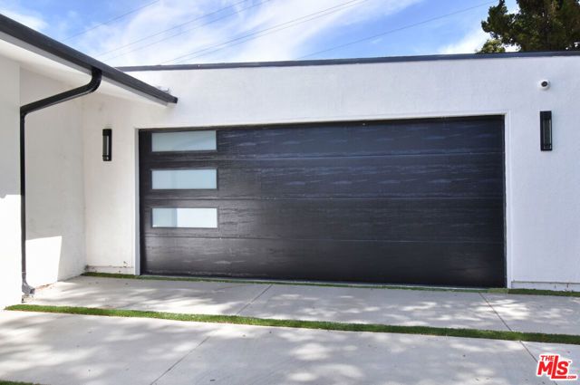3196 Dona Mema Place, Los Angeles, CA 91604
