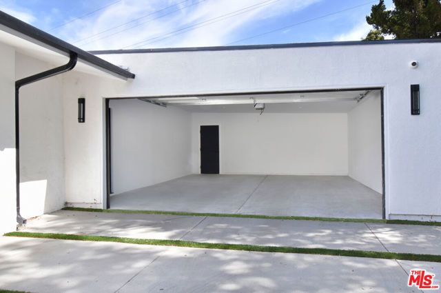 3196 Dona Mema Place, Los Angeles, CA 91604