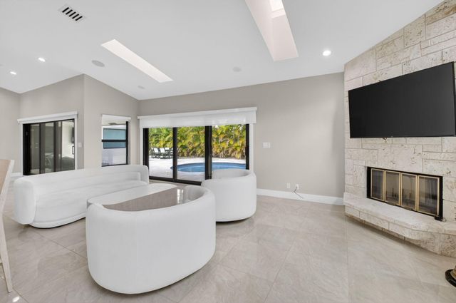 2871 NW 49th Street, Boca Raton, FL 33434