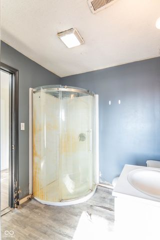 8457 E US 40, Fillmore, IN 46128