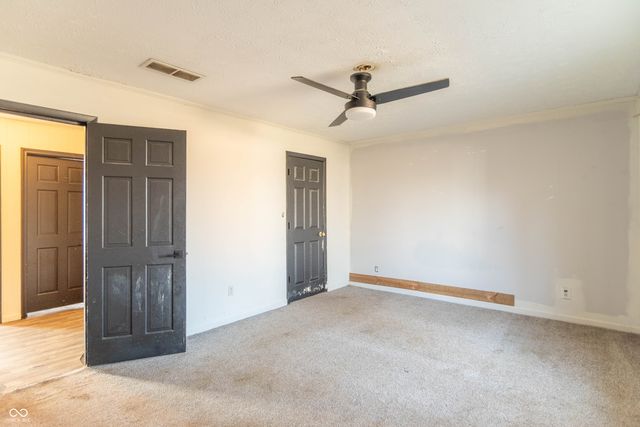 8457 E US 40, Fillmore, IN 46128