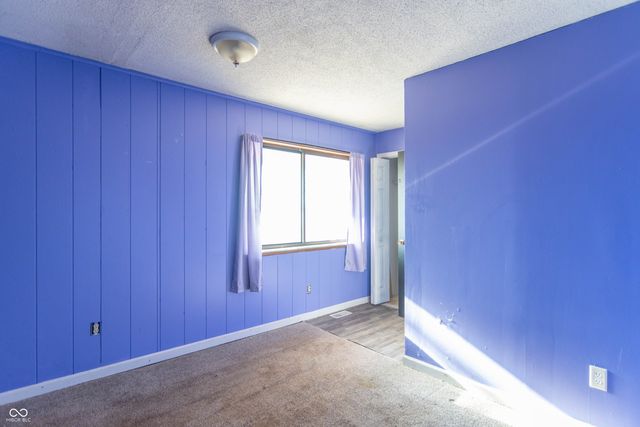 8457 E US 40, Fillmore, IN 46128