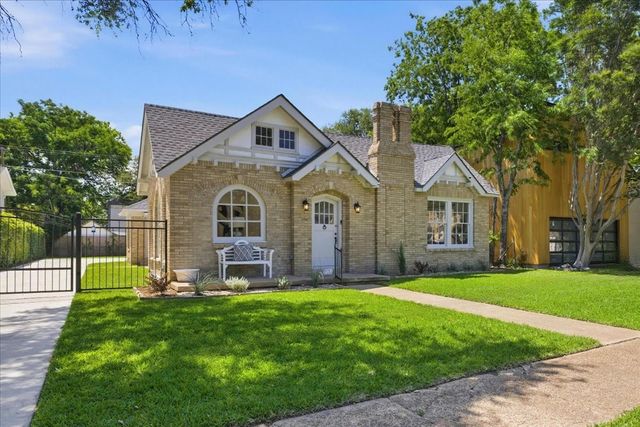 2528 Waits Avenue, Fort Worth, TX 76109