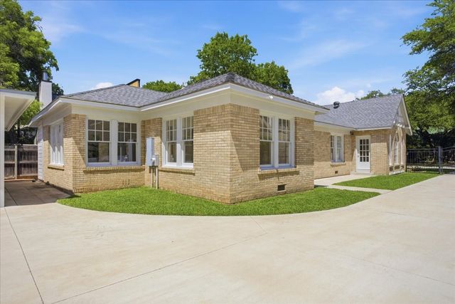 2528 Waits Avenue, Fort Worth, TX 76109