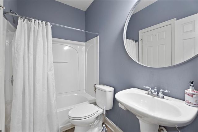 4178 Pebble Pointe Lane, Lilburn, GA 30047