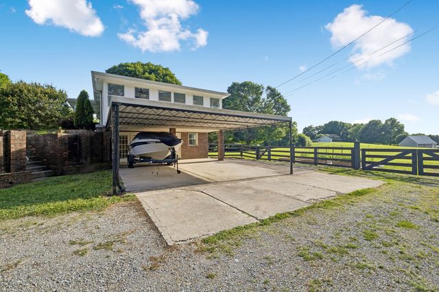 1326 Shahan Rd, Ashland City, TN 37015