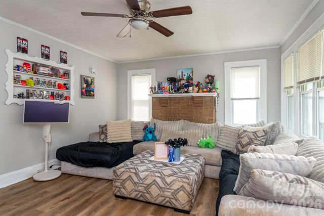 33 Central Heights Drive, Concord, NC 28025