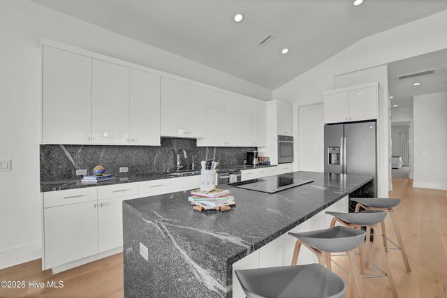 12 Mallard Street Unit 12b, Wrightsville Beach, NC 28480