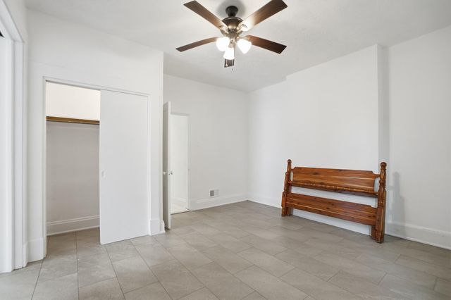 226 W 10th Street, Newport, KY 41071