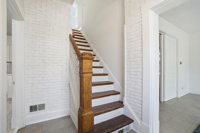226 W 10th Street, Newport, KY 41071