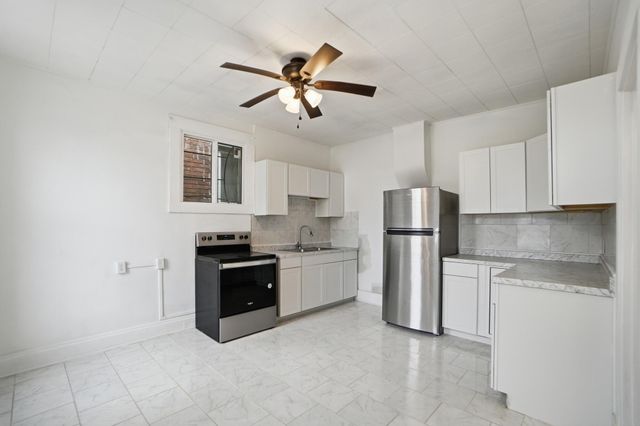 226 W 10th Street, Newport, KY 41071