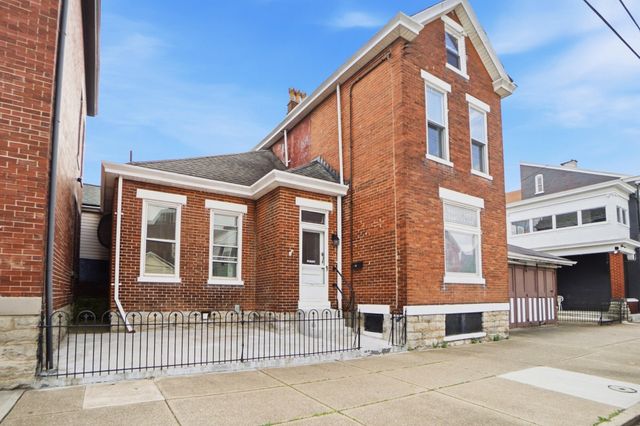 226 W 10th Street, Newport, KY 41071