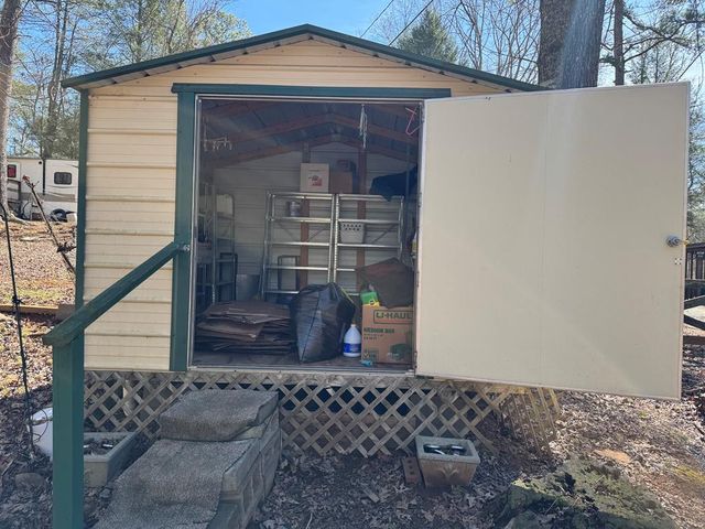 92 14th Street, Ellijay, GA 30540