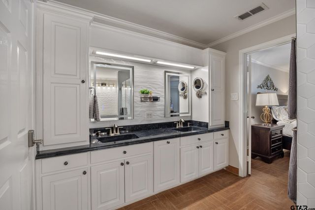 6101 Sutherland, Tyler, TX 75703