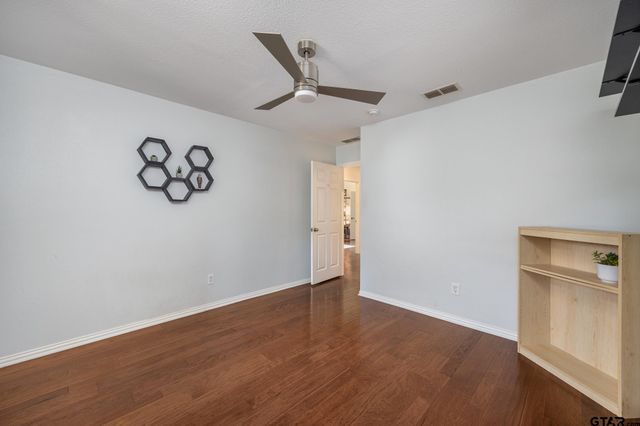 6101 Sutherland, Tyler, TX 75703