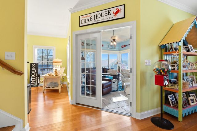 611 South Palmetto Way, Surfside Beach, SC 29575