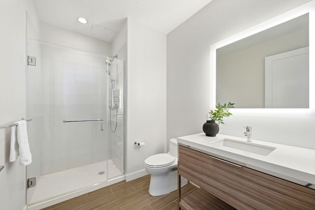 188 Brookline Ave 24F, Boston, MA 02215