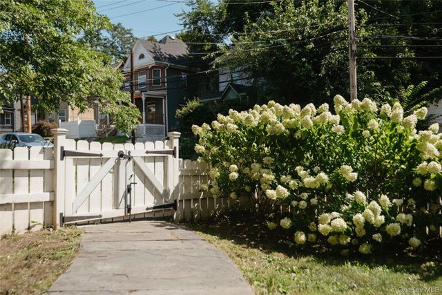 328 Hasbrouck Avenue, Kingston, NY 12401