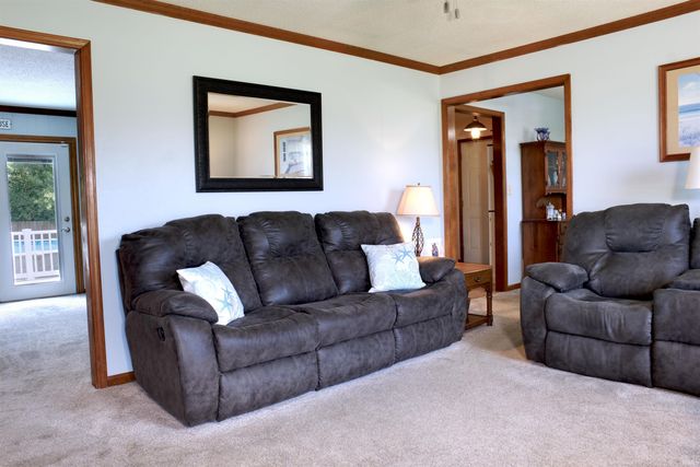429 S Delaware Street, Shelburn, IN 47879