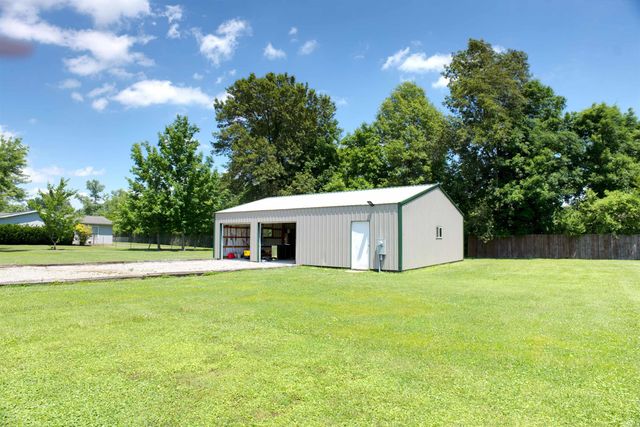 429 S Delaware Street, Shelburn, IN 47879