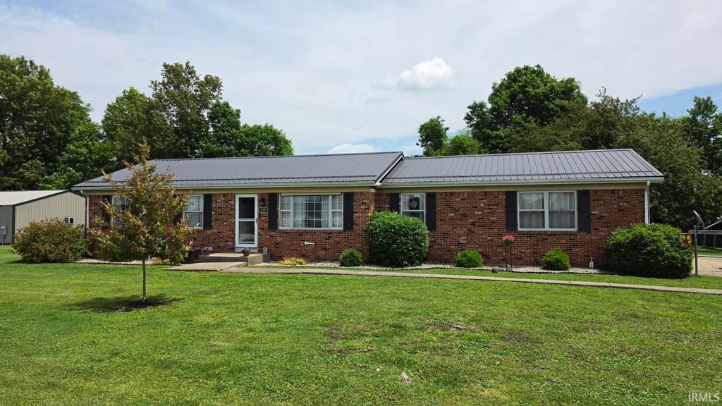 429 S Delaware Street, Shelburn, IN 47879