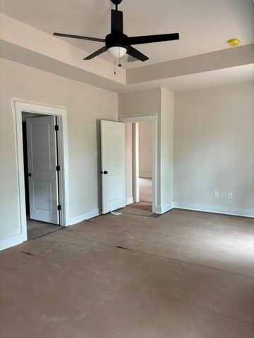 11324 Iron Horse Street, Montgomery, TX 77316