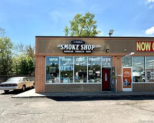 1090 Inkster, Inkster, MI 48141