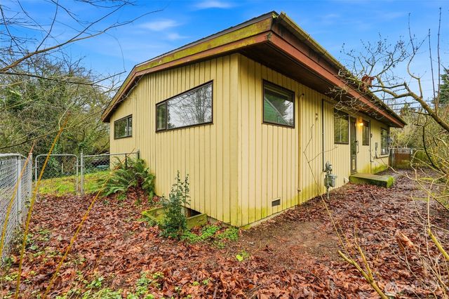 10012 8th Avenue NW, Seattle, WA 98177