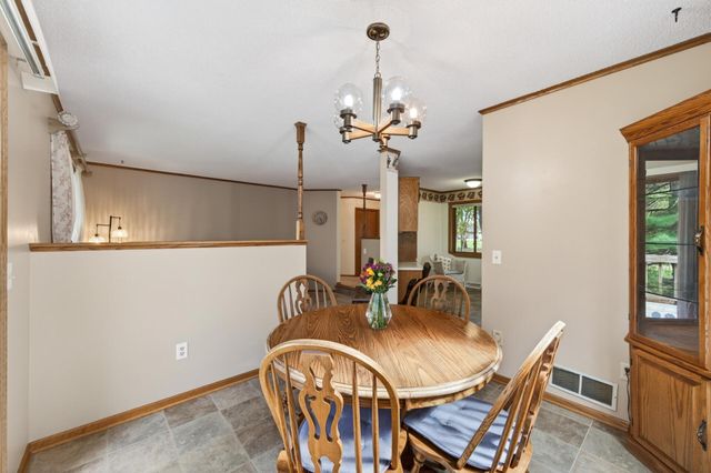 2107 189th Avenue NE, Cedar, MN 55011