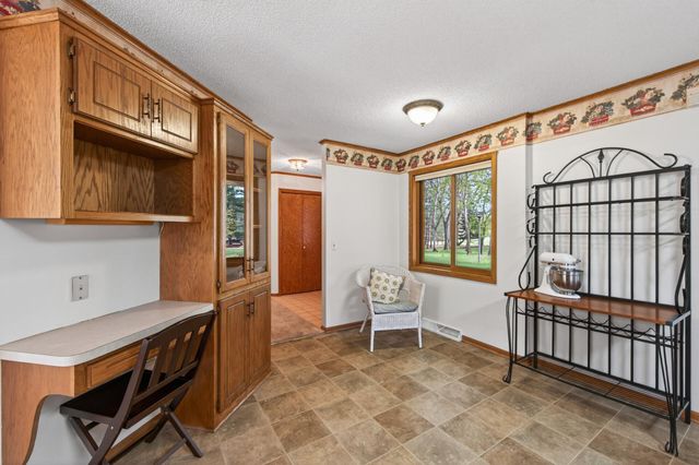 2107 189th Avenue NE, Cedar, MN 55011