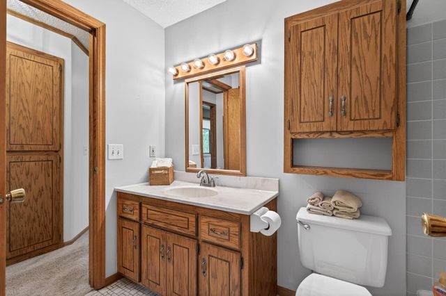 2107 189th Avenue NE, Cedar, MN 55011