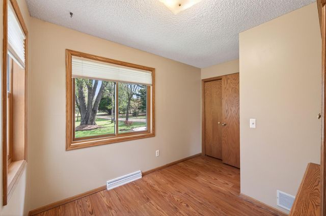 2107 189th Avenue NE, Cedar, MN 55011