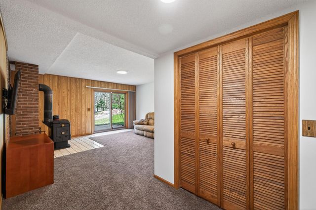 2107 189th Avenue NE, Cedar, MN 55011