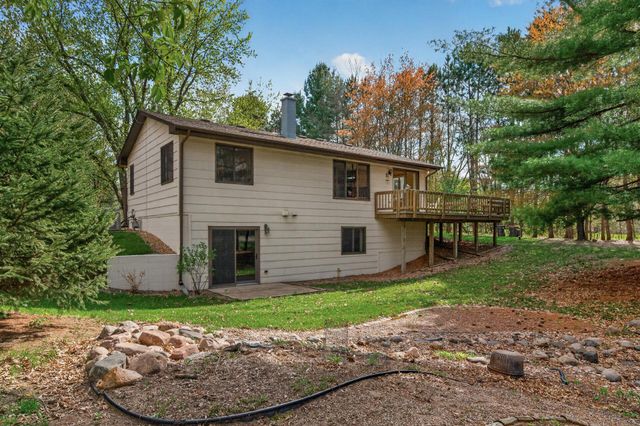 2107 189th Avenue NE, Cedar, MN 55011