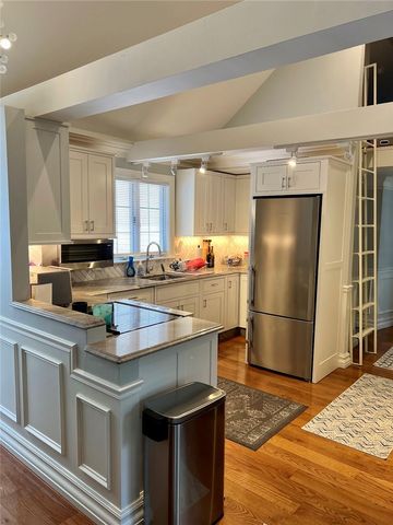 9 Old Jenckes Hill Road 3, Lincoln, RI 02865