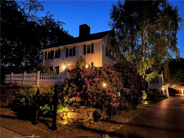 9 Old Jenckes Hill Road 3, Lincoln, RI 02865