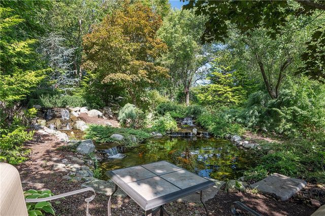 9 Old Jenckes Hill Road 3, Lincoln, RI 02865