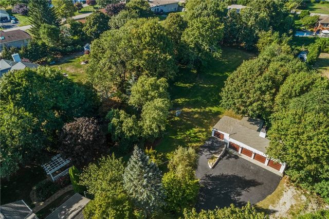 9 Old Jenckes Hill Road 3, Lincoln, RI 02865