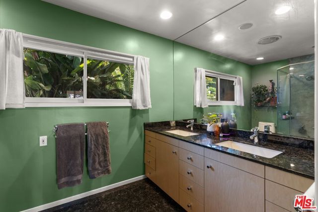 6630 Whitley Terrace, Los Angeles, CA 90068