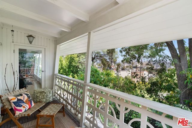 6630 Whitley Terrace, Los Angeles, CA 90068