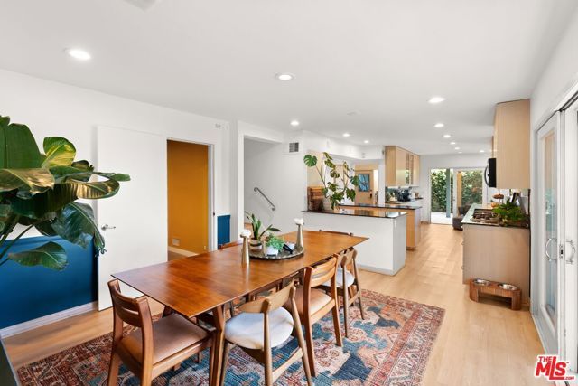 6630 Whitley Terrace, Los Angeles, CA 90068