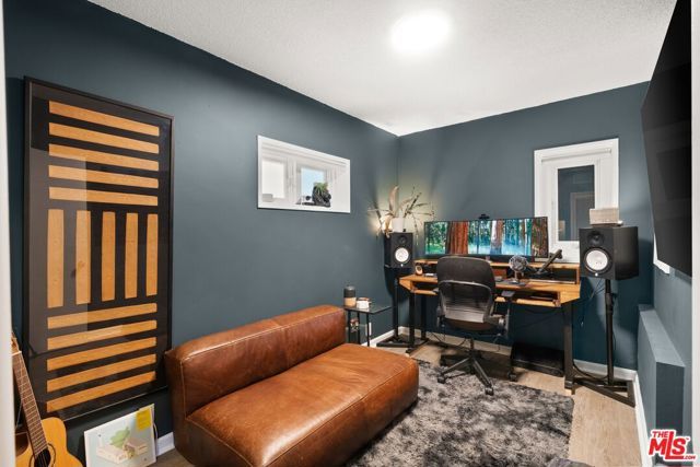 6630 Whitley Terrace, Los Angeles, CA 90068