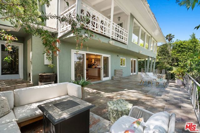 6630 Whitley Terrace, Los Angeles, CA 90068